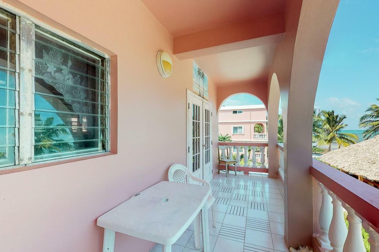 Palm @ Caribe Island Apartment San Pedro  Luaran gambar